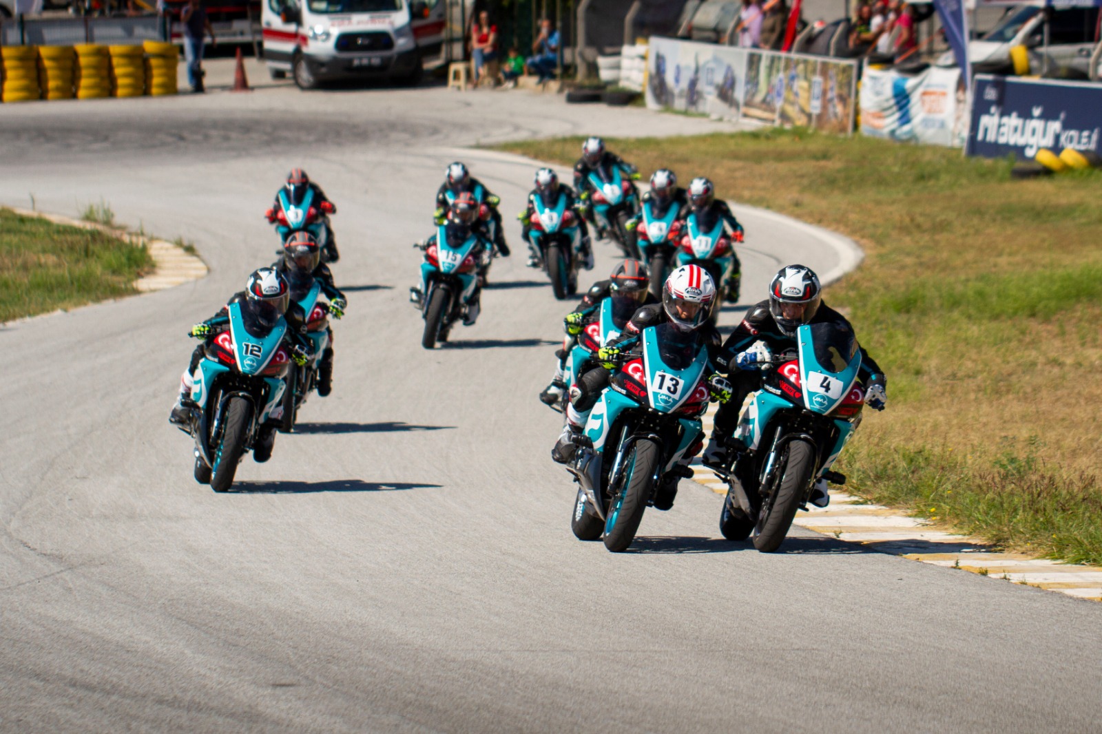 CF Moto NK250 Kupası Start Aldı